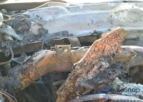 2016 Chevrolet Suburban C1500 Ls z USA, uszkodzony, nr VIN 1GNSCGKC7GR450502